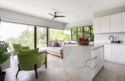 Savegre House | Jungle house and casita with infinity edge pool and ocean views