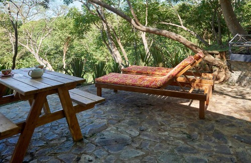 Rio Seco Cabin | Jungle House- Natural Ocean View Cabin