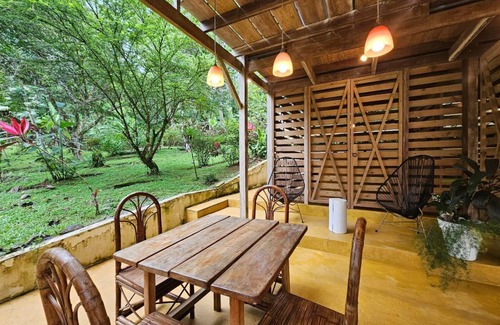 Uvita Cottage | Jungle life casita & private waterfall in Uvita!