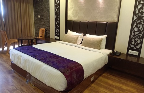 Shimla Hotel | Jungle Livinn