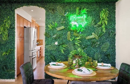 Mesa House | Jungle Themed Retreat | Pool | Jacuzzi | Game Room