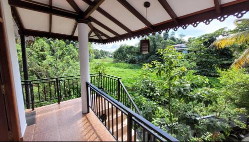 Bope-Poddala House | Jungle View Villa Galle