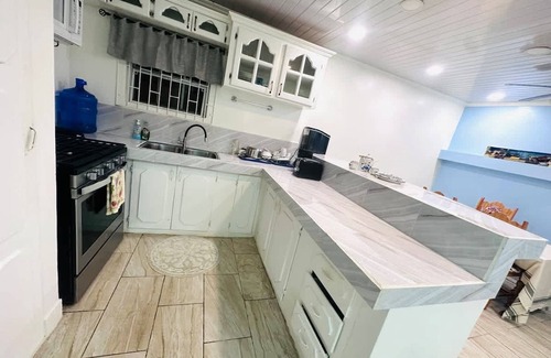 Georgetown Apartment | Junior Suite in Pigeon Island
