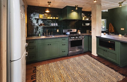 Idyllwild Cabin | Juniper by Freewyld | A-Frame Cabin + Hot Tub