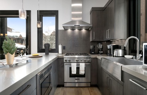 Park City Condo | Juniper by Luxury Mountain Destinations