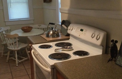 Micanopy Cottage | Juniper Cottage — In the Heart of Old Florida