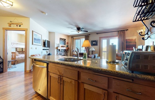 Mammoth Lakes Condo | Juniper Springs Lodge 539 Deluxe Condo Great Complex Amenities near Ski-In Ski-Out by RedAwning