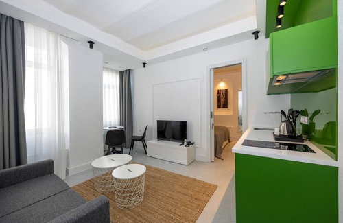Gumussuyu Mahallesi Hotel | Juno Hotel Taksim