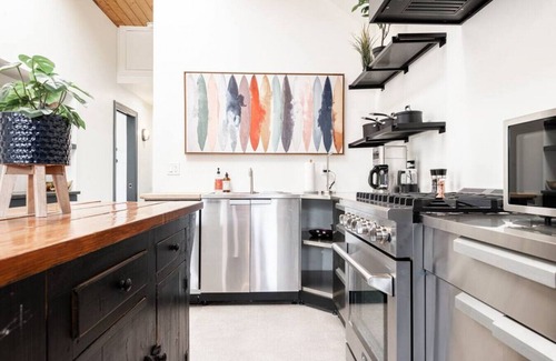 Stratford Apartment | Juno Lofts: Memories of SoHo