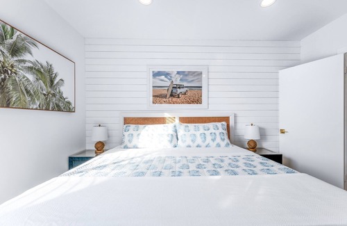 Jupiter Bay Condo | Jupiter beach 1 Bedroom Villa Newly Renovated walking distance to beach