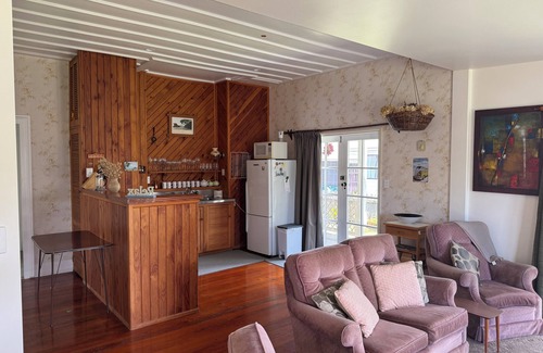 Waipu Cove House | Just 2hrs from Auckland!Come swim, surf & fish while relaxing at Waipu Cove.