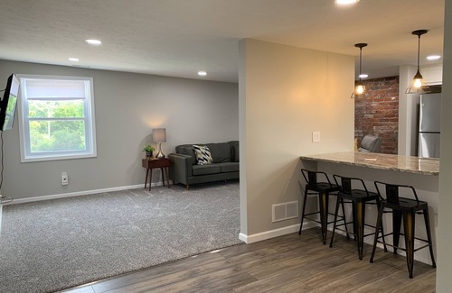 Wooster House | Just 5 miles to the College of Wooster!