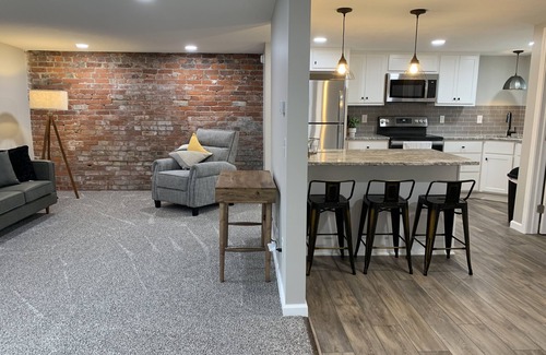 Wooster House | Just 5 miles to the College of Wooster!