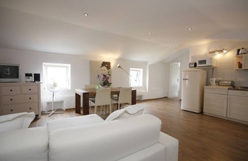 Obrs Apartment | Just a stairway to your modern apartment and you are at d
