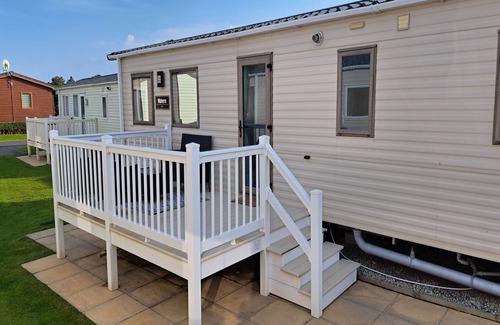 Par House | Just a stone's throw from Par Beach & its scenic coastal paths,