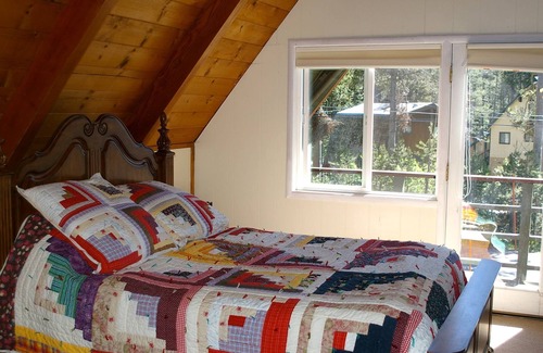Serene Lakes Cabin | Just Across From Serene Lakes. 5A-Chalet. Enjoy The Peace And Comfort!