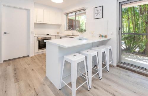 Boomerang Beach Apartment | Just Beachy