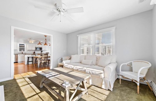 Beach Haven Terrace House | Just Beachy - Updated, Oceanside Home, 3 min walk to the beach, close to it all!
