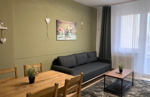 Neukoelln Apartment | Just Berlin - Wohnung für bis zu 12 Personen