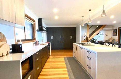 Chain Valley Bay House | JUST GORGEOUS! - Waterfront House!