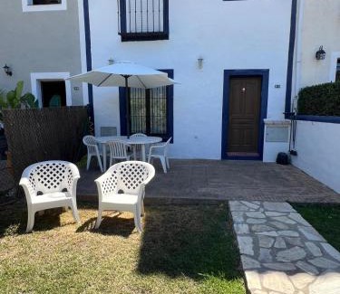 Bahia de Casares House | Just like your home