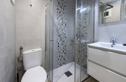 El Guinardo Apartment | Just Renovated Apartment in the Center of Barcelona
