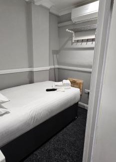 Plymouth House | JUST ROOMs