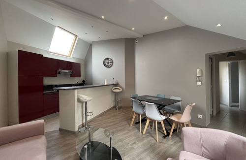 Bourges Apartment | Just Steps from Palais Jacques Cœur – Comfortable