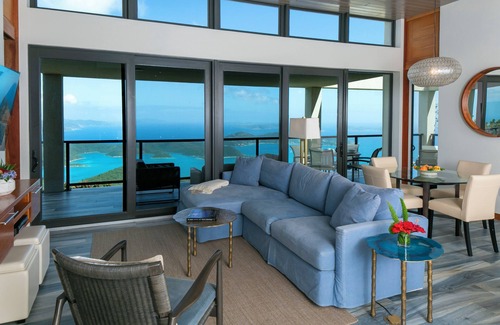 Lower Carolina Villa | Just Steps from the Pool