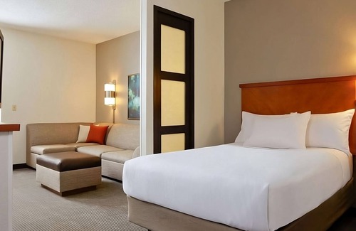 Gwinnett Place Hotel | Just What You Were Looking For! Family-friendly Unit! Near Sweet Water Park