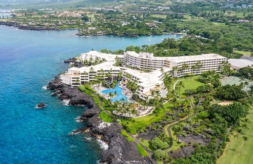 Keauhou House | Just What You Were Looking For! Pet-friendly Property, Swimming Pool, Beach