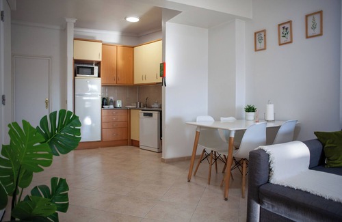 Cova da Piedade Apartment | Just4u Apartment 2 - Near Lisbon & Beach