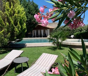 Orange Bed & Breakfast | Justin de Provence