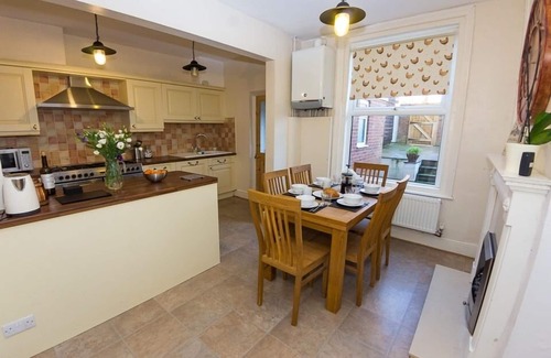 Exeter House | Jutes House Exeter