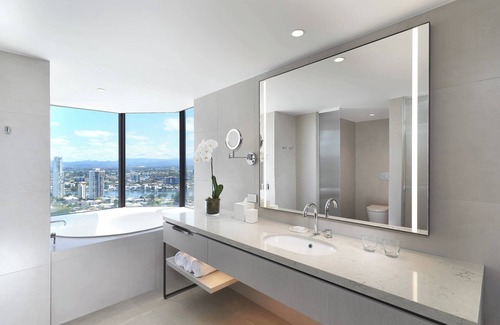 Surfers Paradise Hotel | JW Marriott Gold Coast Resort & Spa