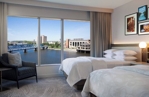 Downtown Hotel | JW Marriott Hotel Grand Rapids