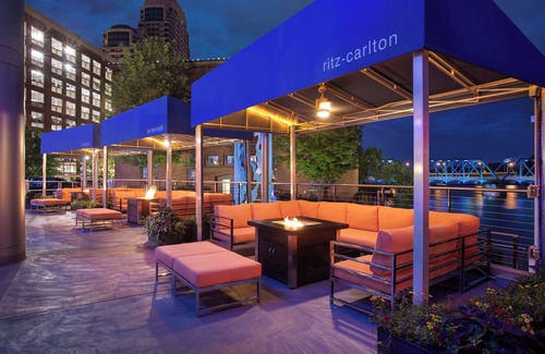 Downtown Hotel | JW Marriott Hotel Grand Rapids