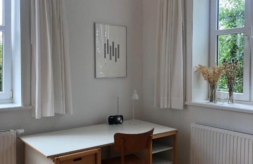 Niebuell Apartment | Künstlerhaus