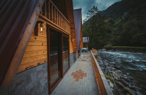 Ayder Ski Chalet | Kıyı Bungalov
