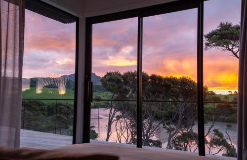 Raglan House | Kōtare Grove