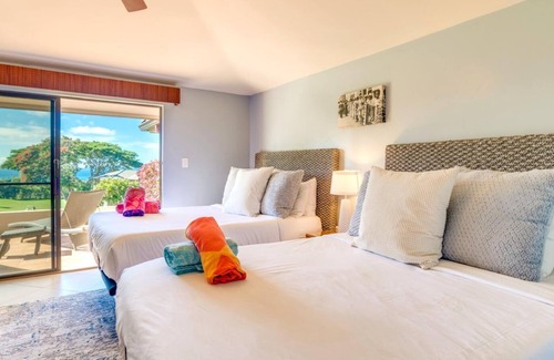 Kapalua House | K B M Resorts- Kgv-25p3 Luxurious 2bd, Private Office, Chefs Kitchen, big Ocean Views!