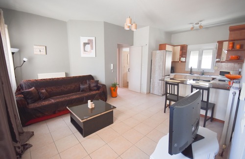 Markopoulo Mesogaias Apartment | K&C Rooms-Apartments
