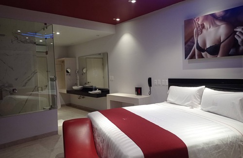 Leon Hotel | K Hotel
