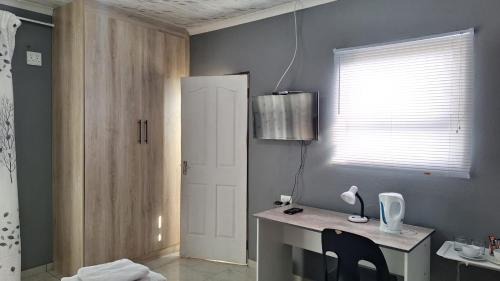Secunda Bed & Breakfast | K K K Guesthouse