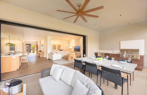 Honokowai Villa | K L V R welcomes you to 2 Villas Luana 11B & 11D Resort & Pool views Honua Kai