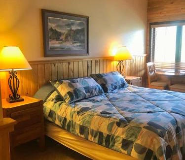 Granby Apartment | K-Suite-Mt View-Resort-Pool-Hot Tub-Near RMNP & WP