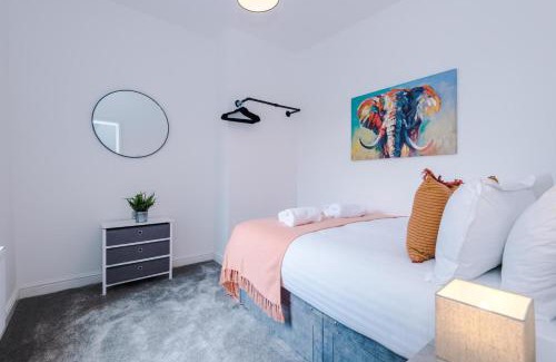 Oldham House | K Suites - Hollins Road