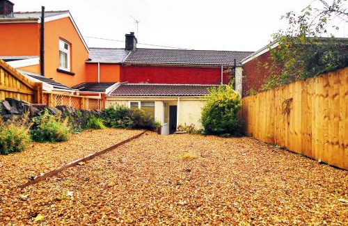 Mountain Ash House | K Suites - Seymour Street