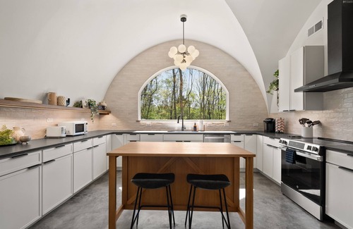 Ashley Oaks House | K-Town's Hobbit House - High Class, Underground