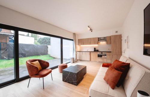 Zaventem Apartment | K&Y suites 3 Brussels airport 500m!